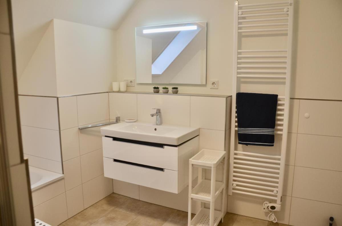 Am Kutterhafen 26A - Haus Nordseebrise Fedderwardersiel ภายนอก รูปภาพ