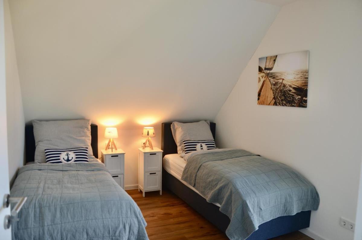 Am Kutterhafen 26A - Haus Nordseebrise Fedderwardersiel ภายนอก รูปภาพ